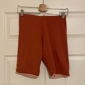 Skin Organic Reversible Spandex Shorts Size S Rust/Pink